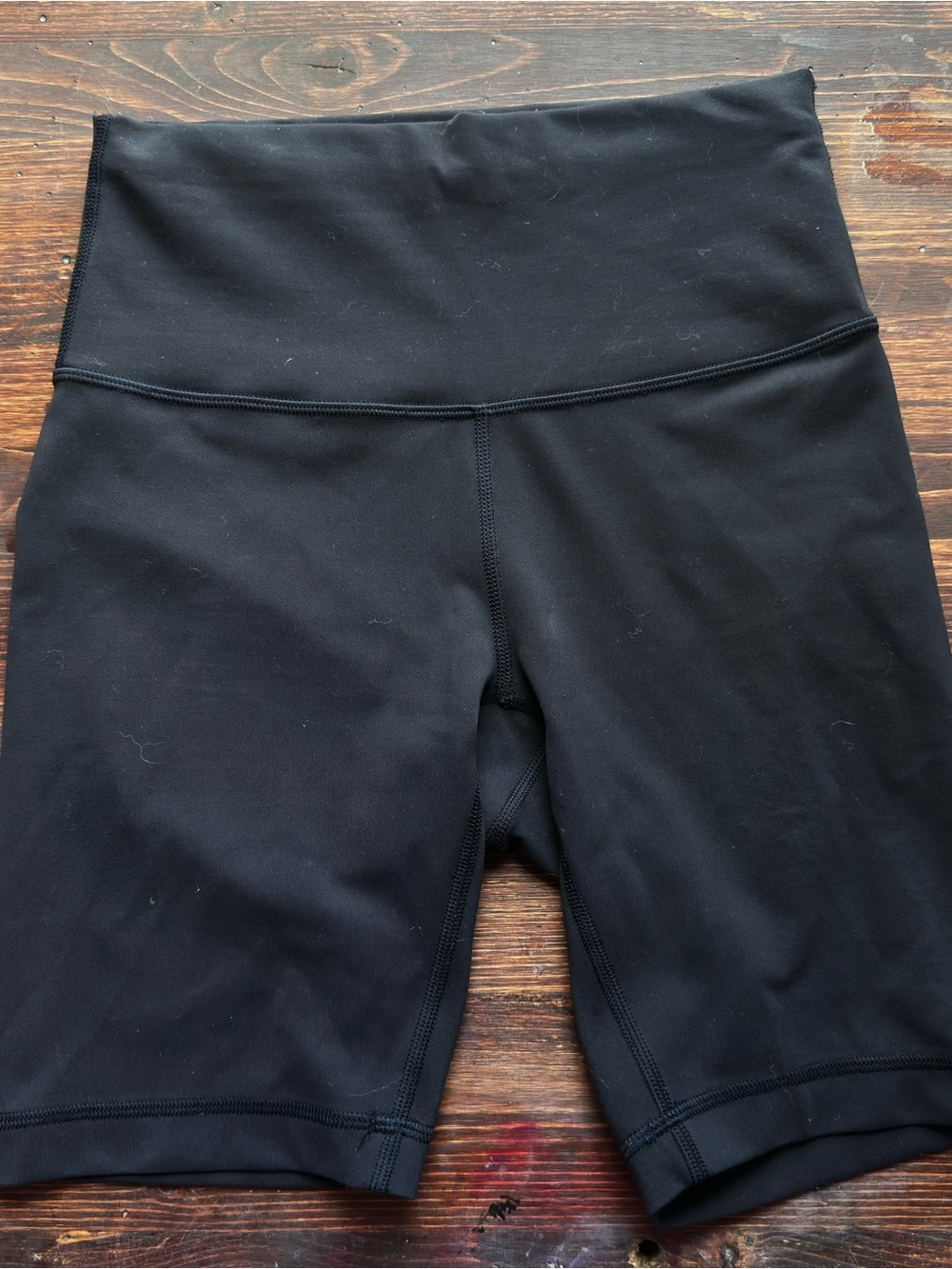 8" Lululemon — Wunder Train High-Rise Short